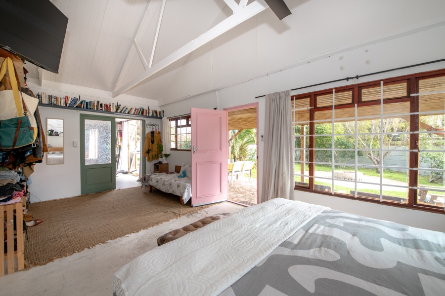 2 Bedroom Property for Sale in Pringle Bay Western Cape